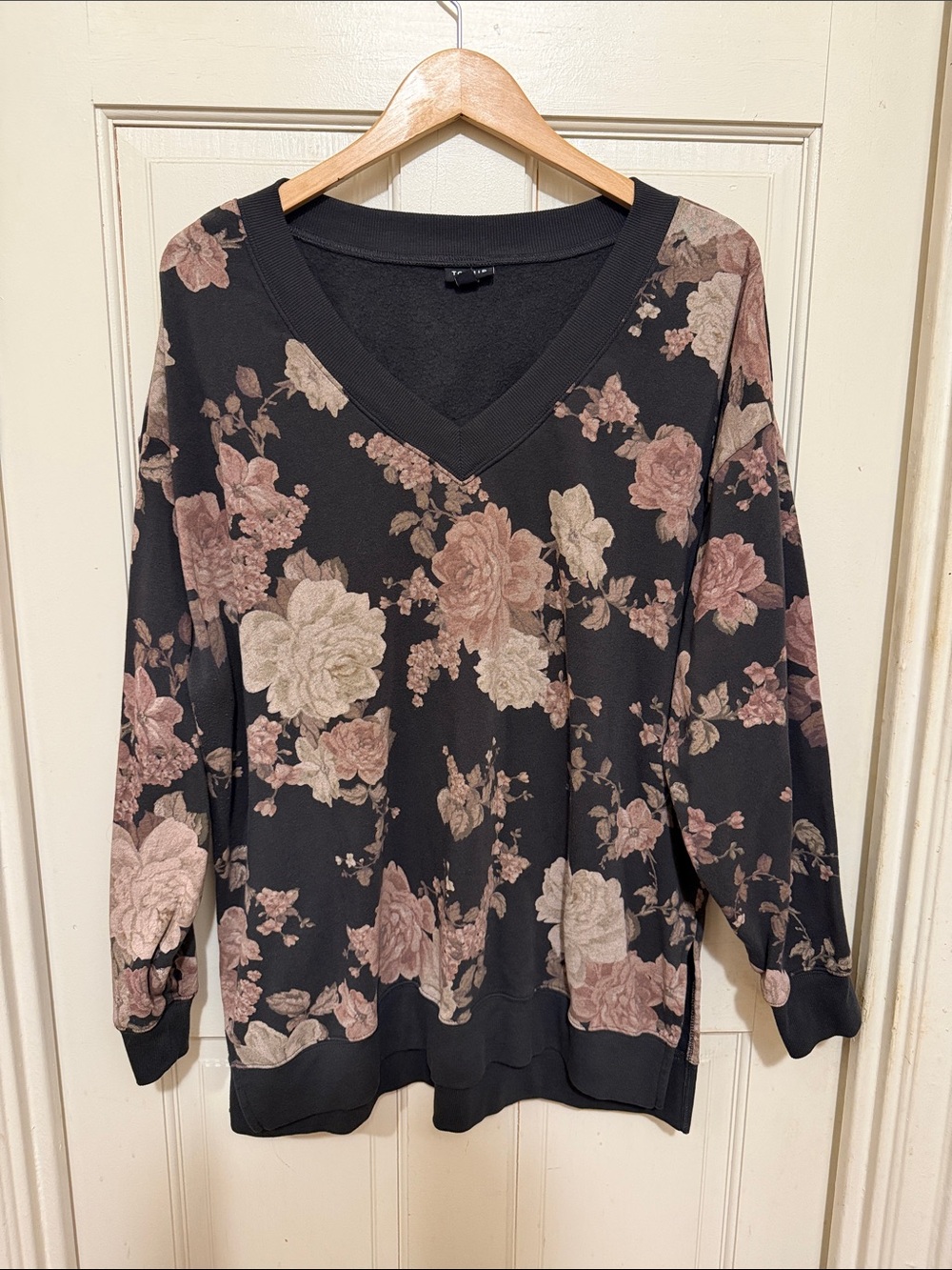 torrid Black V-Neck Sweater with Blush Floral Print